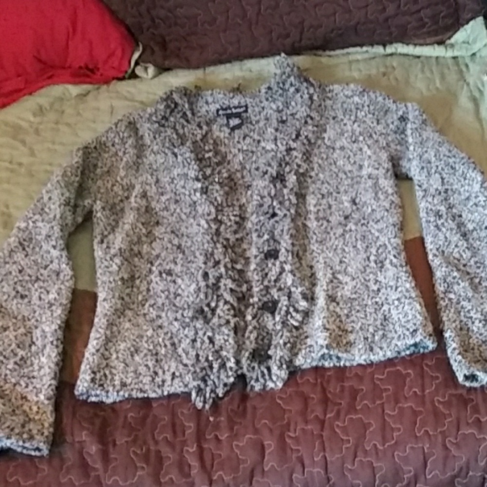 Women's sweater